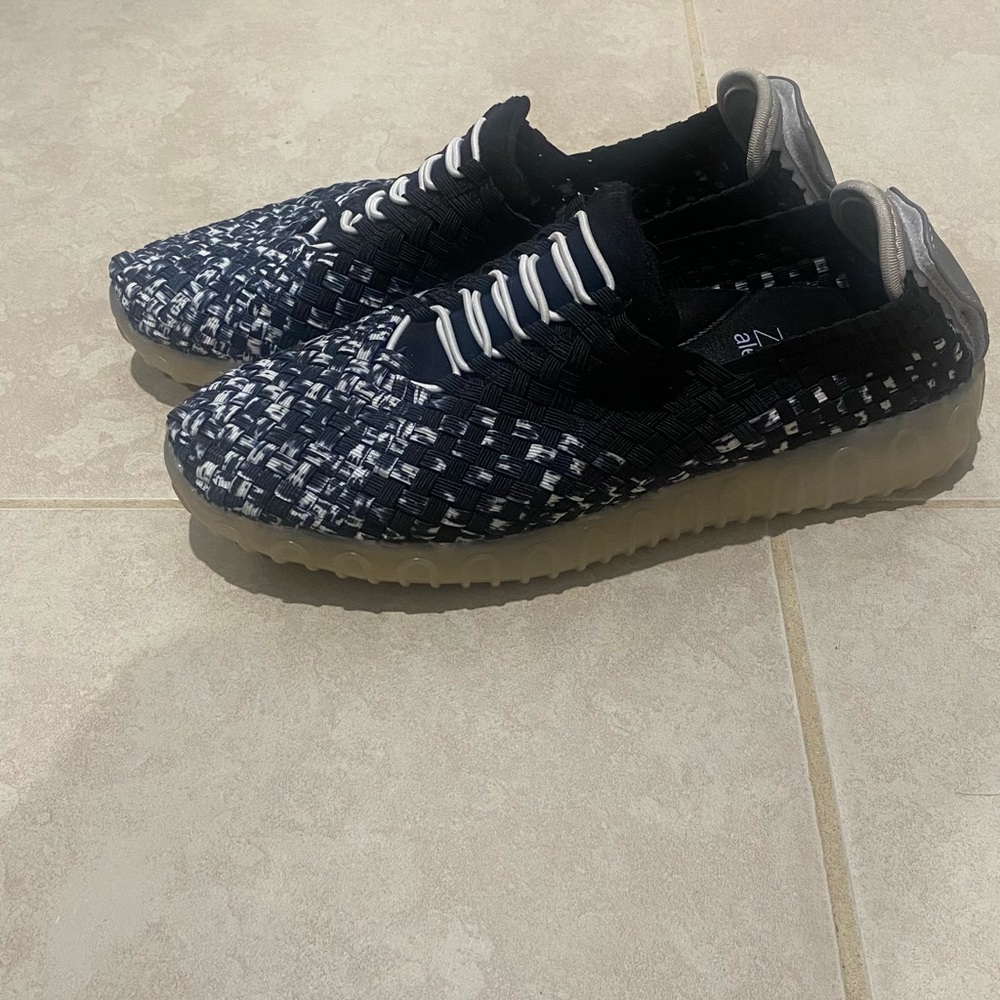 Zee Alexis Light Up Sneakers